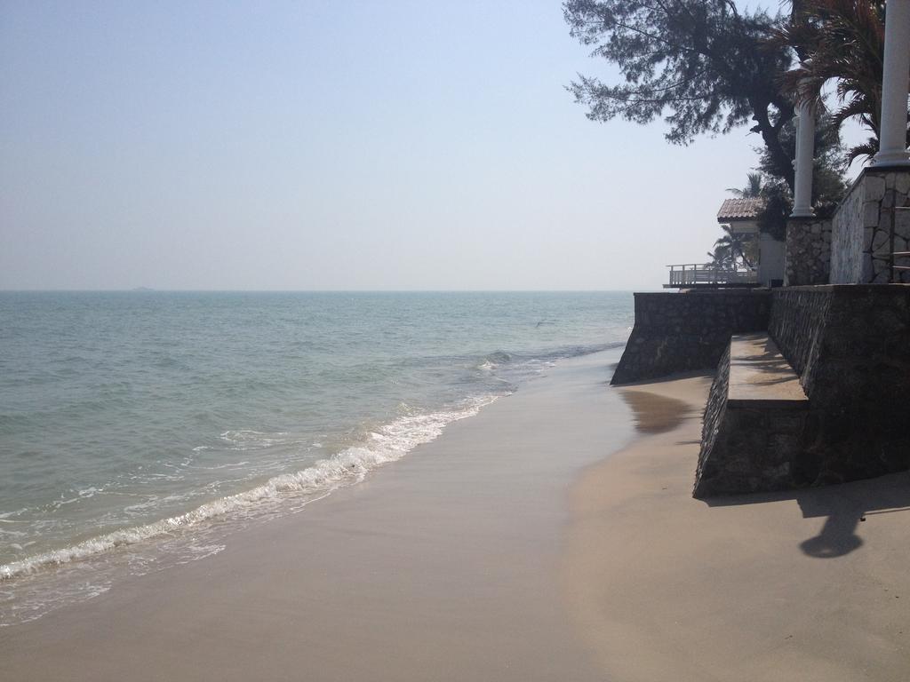 Hotel Baan Lom Talay Hua Hin Exterior foto